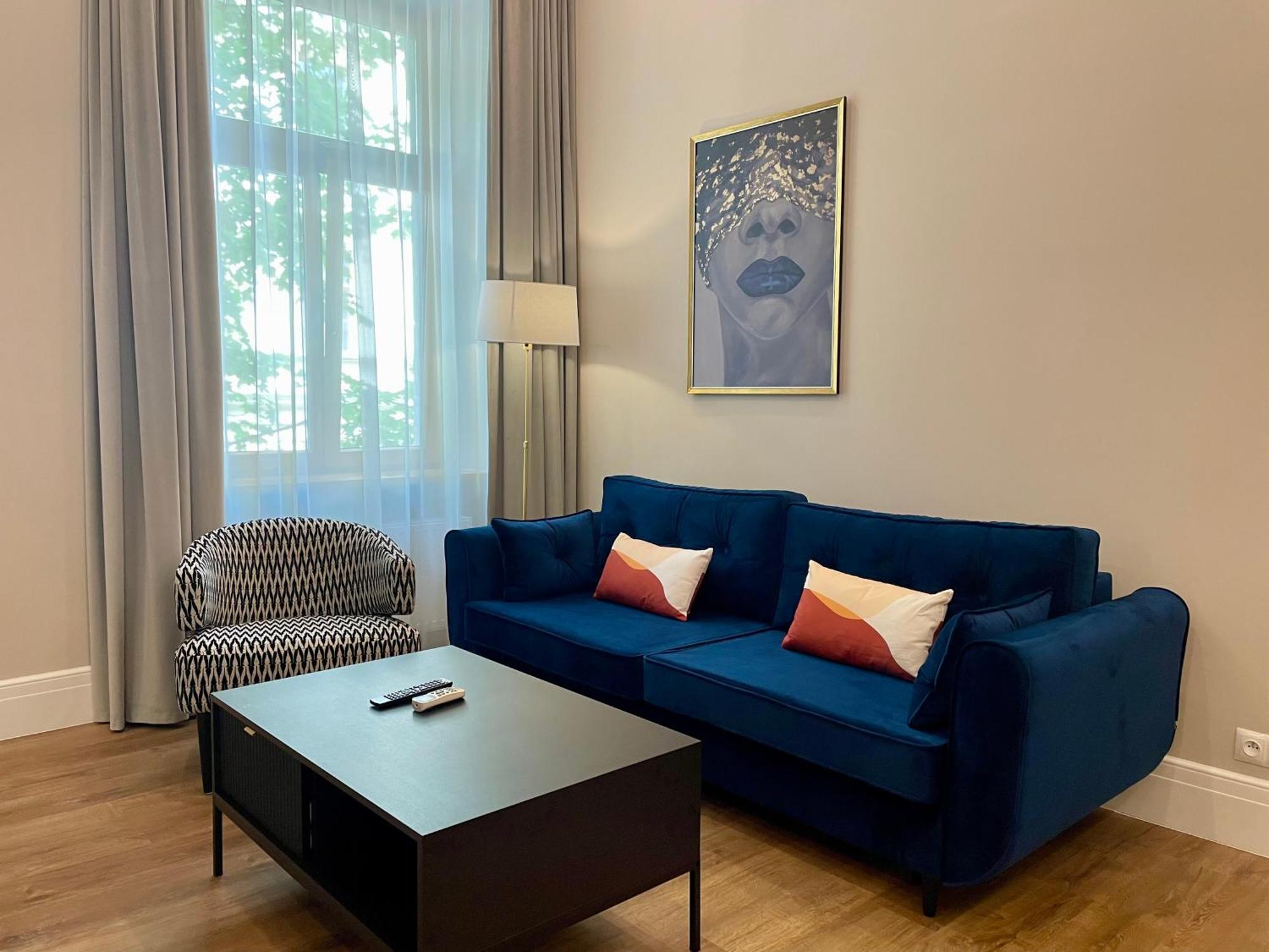 Golden Queen Apartments City Center Краков Экстерьер фото
