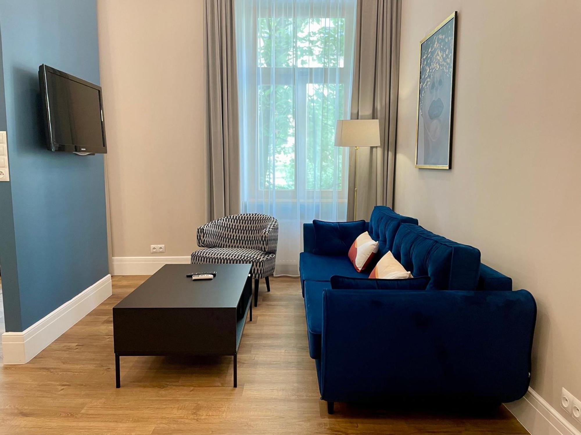Golden Queen Apartments City Center Краков Экстерьер фото