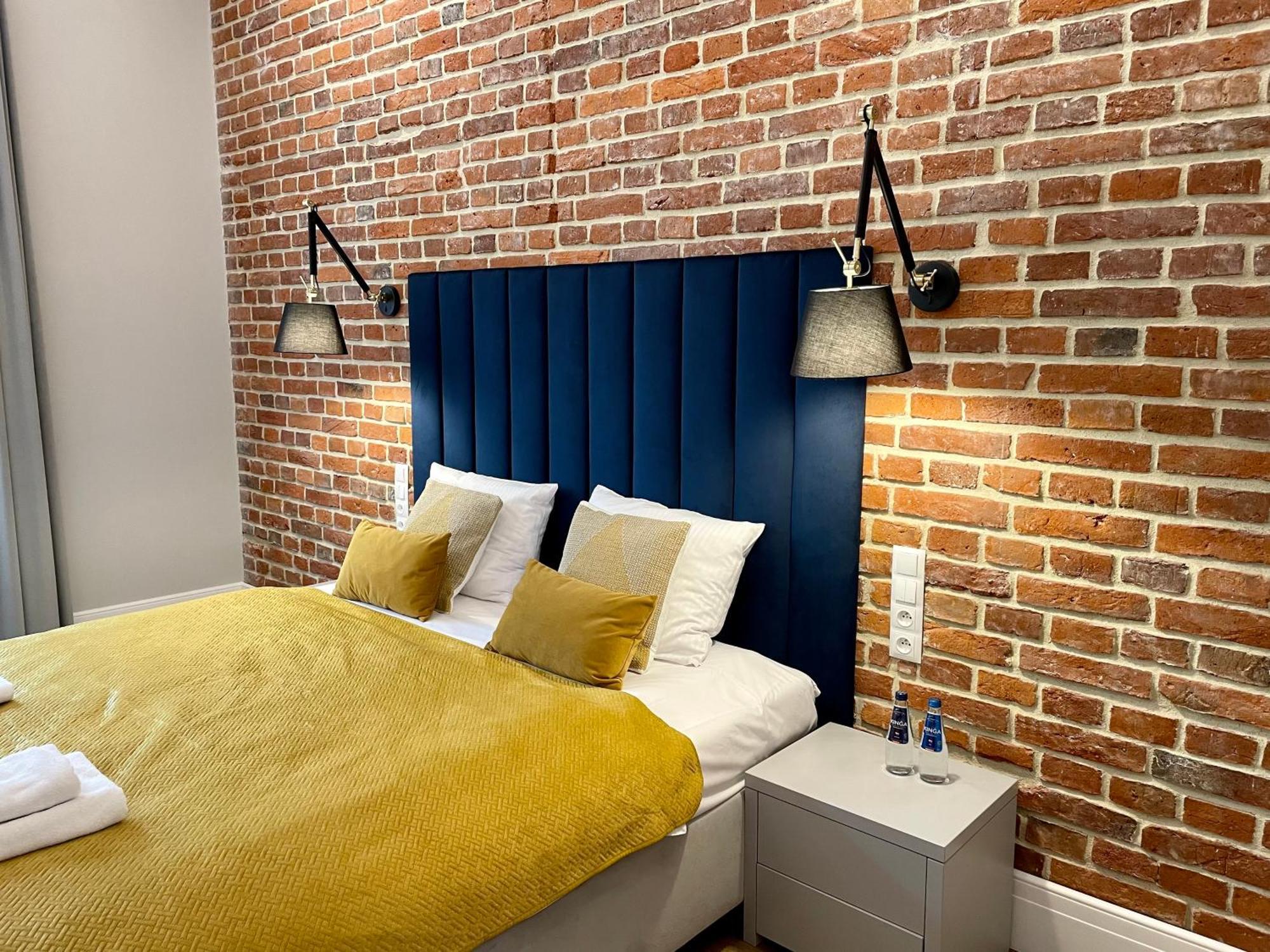 Golden Queen Apartments City Center Краков Экстерьер фото